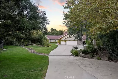 15533 Saddleback Drive, Canyon Country, CA 91387 - Photo 7