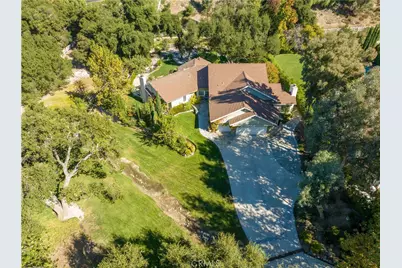 15533 Saddleback Drive, Canyon Country, CA 91387 - Photo 3