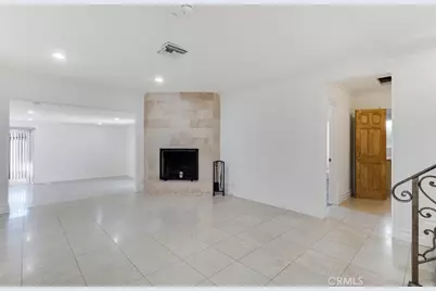 5063 Serrania Avenue, Woodland Hills, CA 91364 - Photo 9