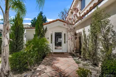 5063 Serrania Avenue, Woodland Hills, CA 91364 - Photo 3