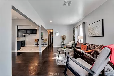 70 W Claremont St, Pasadena, CA 91103 - Photo 11