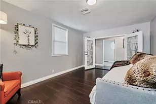 70 W Claremont St, Pasadena, CA 91103 - Photo 17