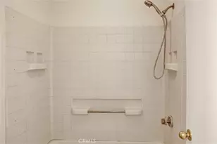 21309 Eucalyptus, Newhall, CA 91321 - Photo 5