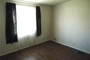 16846 E Ave T, Llano, CA 93544 - Photo 21