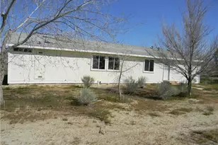 16846 E Ave T, Llano, CA 93544 - Photo 7