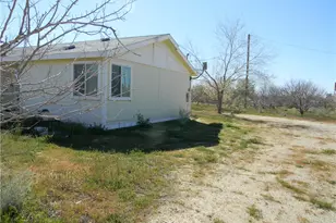 16846 E Ave T, Llano, CA 93544 - Photo 3