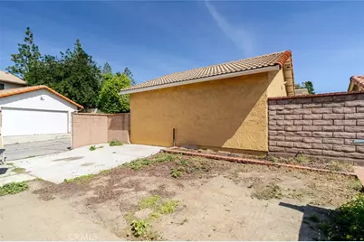 15931 Foothill, Rancho Cascades, CA 91342 - Photo 27