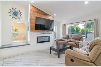 15931 Foothill, Rancho Cascades, CA 91342 - Photo 5