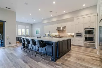 10949 Cartwright Drive, Chatsworth, CA 91311 - Photo 17
