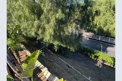 10565 Lubao, Chatsworth, CA 91311 - Photo 27