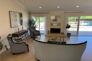 10565 Lubao, Chatsworth, CA 91311 - Photo 5