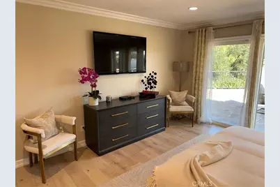 10565 Lubao, Chatsworth, CA 91311 - Photo 15