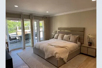 10565 Lubao, Chatsworth, CA 91311 - Photo 13