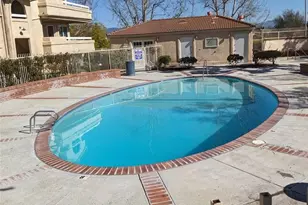 19830 Sandpiper Pl, Newhall, CA 91321 - Photo 17