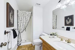 24187 Avenida Crescenta, Valencia, CA 91355 - Photo 9