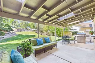 24187 Avenida Crescenta, Valencia, CA 91355 - Photo 37