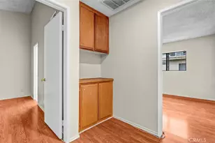 8750 Kester, Panorama City, CA 91402 - Photo 17