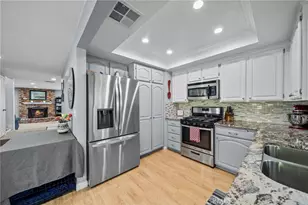 16503 Fairglade, Canyon Country, CA 91387 - Photo 19