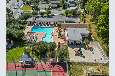 16503 Fairglade, Canyon Country, CA 91387 - Photo 41