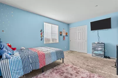 6949 Beale, Palmdale, CA 93552 - Photo 17