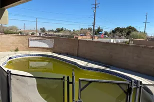 3217 E Ave S1, Palmdale, CA 93550 - Photo 5