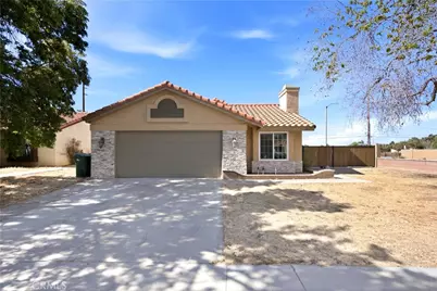 3217 E Avenue S1, Palmdale, CA 93550 - Photo 3