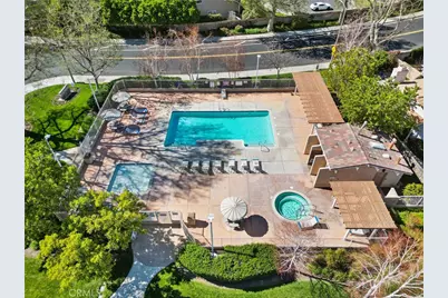 25712 Floral Court, Valencia, CA 91355 - Photo 33