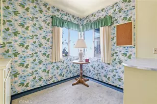 1295 E Woodbury Rd, Pasadena, CA 91104 - Photo 17