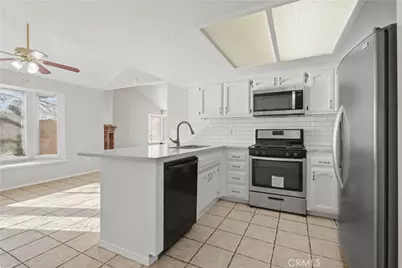 21601 Adler, California City, CA 93505 - Photo 7