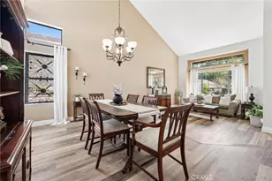 21979 Jeffers Ln, Saugus, CA 91350 - Photo 9