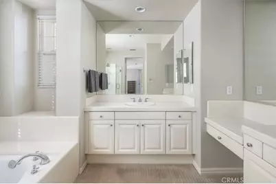 26910 Monterey, Valencia, CA 91355 - Photo 17