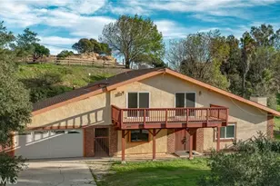7254 Studio Rd, Canoga Park, CA 91304 - Photo 23