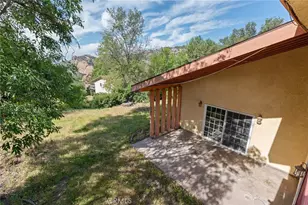 7254 Studio Rd, Canoga Park, CA 91304 - Photo 19