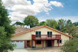 7254 Studio Rd, Canoga Park, CA 91304 - Photo 1