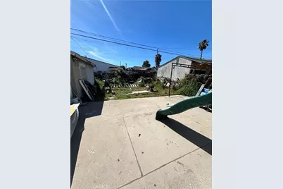 2716 Exposition Pl, Los Angeles, CA 90018 - Photo 11