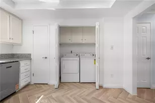 5916 Whitsett Ave, Valley Village, CA 91607 - Photo 13