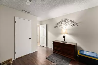 44213 Fenhold, Lancaster, CA 93535 - Photo 13