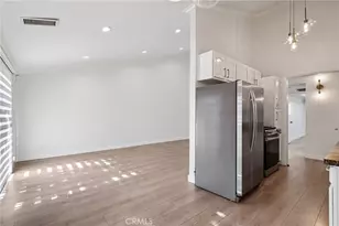 7439 Woodman Ave, Van Nuys, CA 91405 - Photo 13