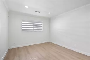 7439 Woodman Ave, Van Nuys, CA 91405 - Photo 19