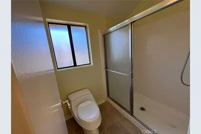 21801 Burbank #83, Woodland Hills, CA 91367 - Photo 23