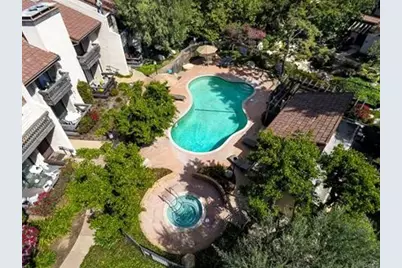 21801 Burbank #83, Woodland Hills, CA 91367 - Photo 3