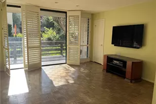 21801 Burbank, Woodland Hills, CA 91367 - Photo 15
