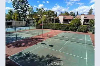 21801 Burbank #83, Woodland Hills, CA 91367 - Photo 25