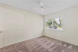 24341 Shadeland Dr, Newhall, CA 91321 - Photo 21