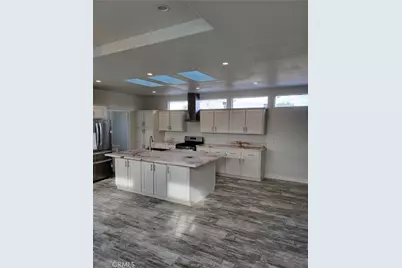 21500 Lassen #122, Chatsworth, CA 91311 - Photo 3