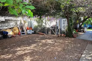 6467 Woodley, Van Nuys, CA 91406 - Photo 13