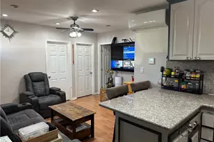 5850 W Olympic, Los Angeles, CA 90036 - Photo 15