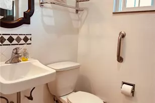 5850 W Olympic, Los Angeles, CA 90036 - Photo 9