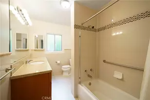 758 N Mansfield, Los Angeles, CA 90038 - Photo 17