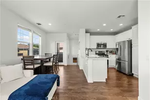 27262 Riverview, Valencia, CA 91354 - Photo 7